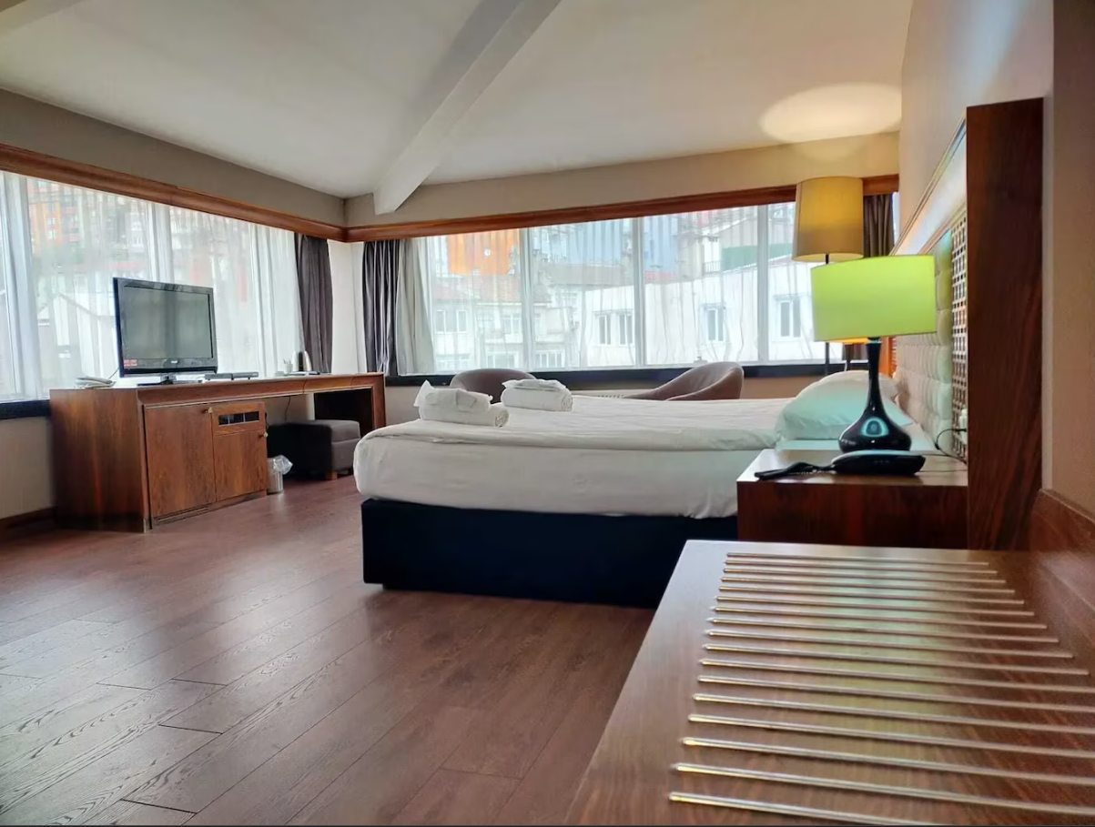 Yılbaşı Özel Gala Dahil Bursa Uludağ Turu - 1 Gece Tiara Termal ve SPA Hotel Konaklamalı