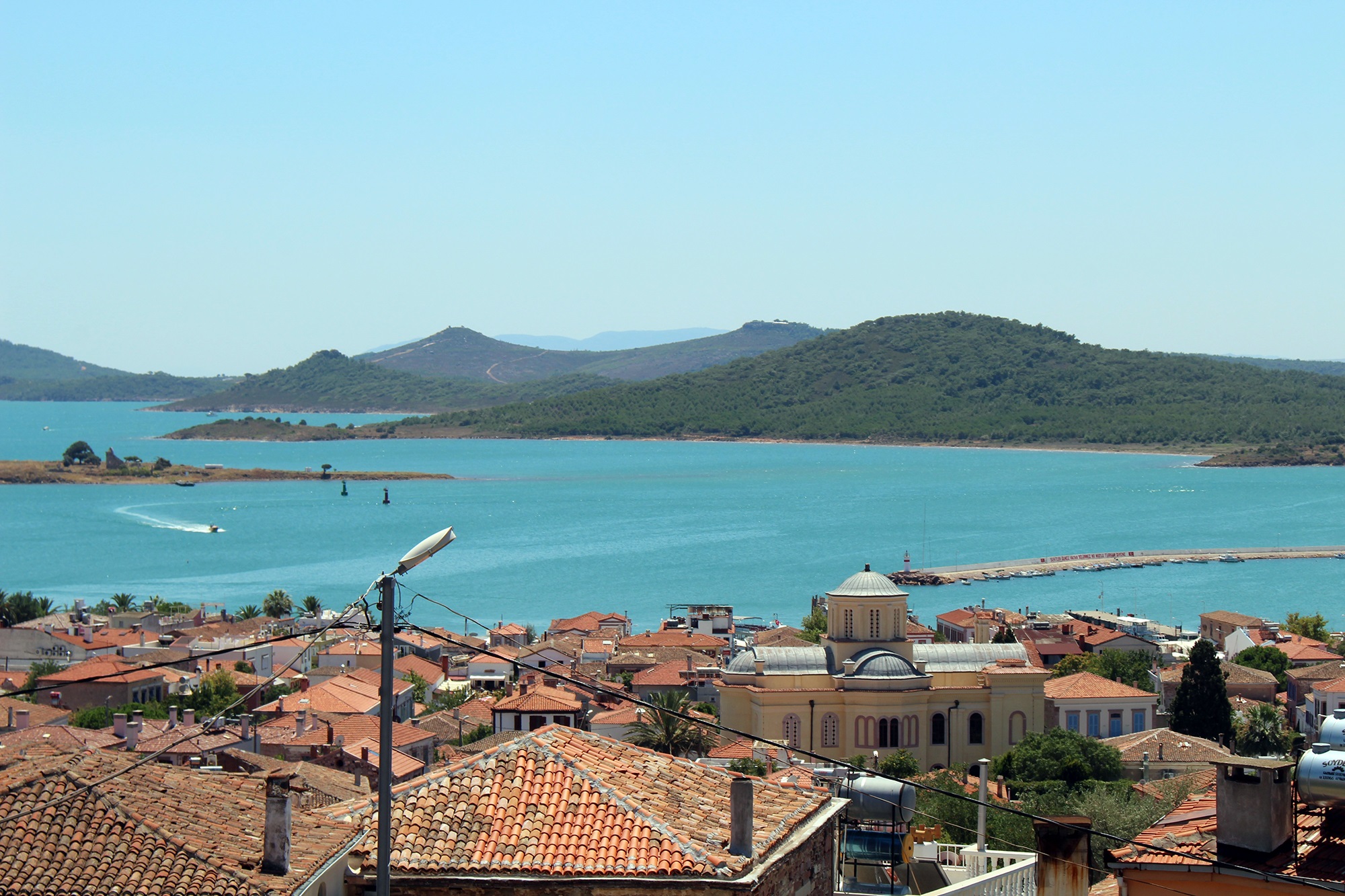 Bozcaada Assos Cunda Şeytan Sofrası Turu 1 Gece Konaklamalı