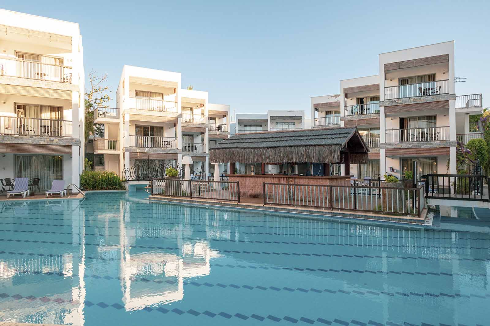 Mio Bianco Resort | 4 Gece Otel Konaklamalı | Her Şey Dahil Konsept