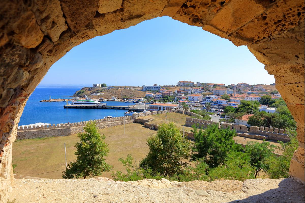 Gökçeada Bozcaada Zeytinliköy Turu 1 Gece Konaklamalı